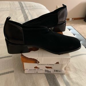 Donald pliner anytime shoe